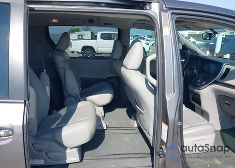 2017 Toyota Sienna Xle 8 Passenger из США, поврежденный, VIN 5TDYZ3DCXHS856655